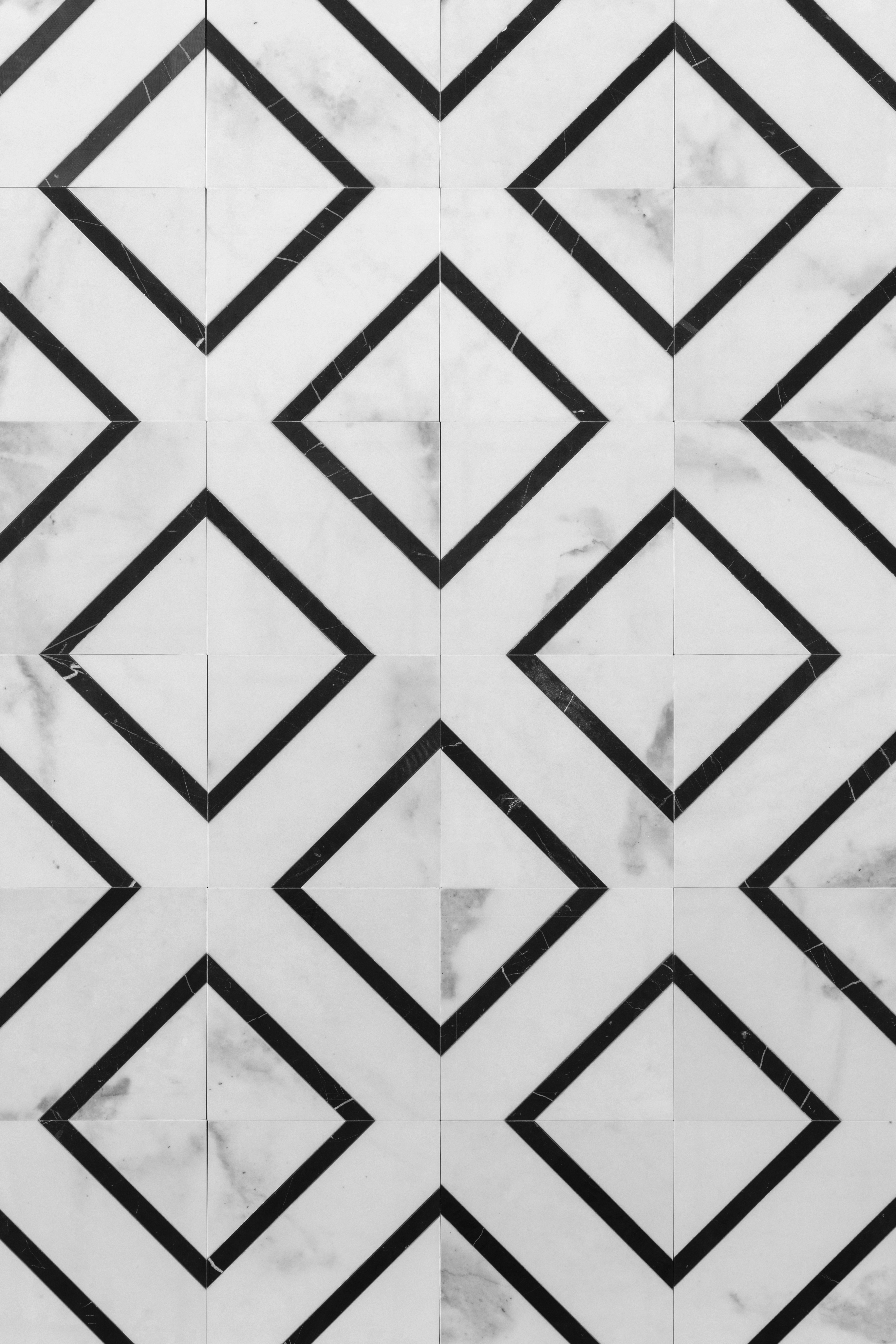 ROYAL  DIAMOND - MATCHED  TILES  IN  WHITE , 18”x18”x3/8” SET