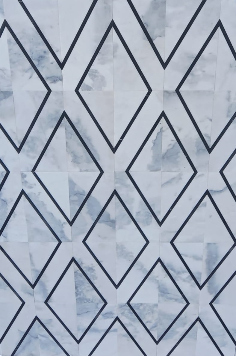 ROYAL DIAMOND -  MATCHED TILES IN WHITE & GREY