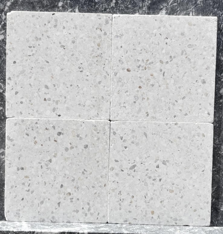 TERRAZZO  SACRA  CALACATTA