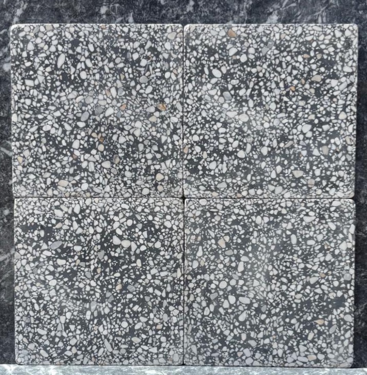 TERRAZZO  SACRA  NERO